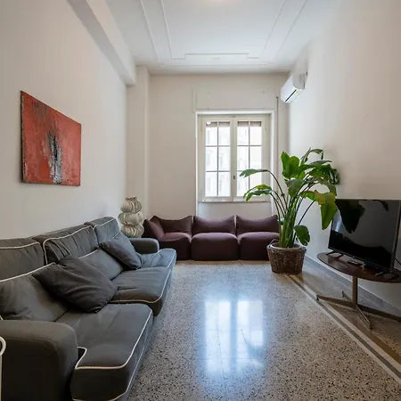 Apartament Zaum House, Quartiere Umbertino. 120 Mq *