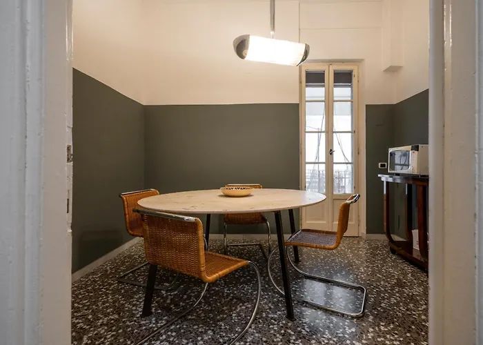 Zaum House, Quartiere Umbertino. 120 Mq Apartment Bari