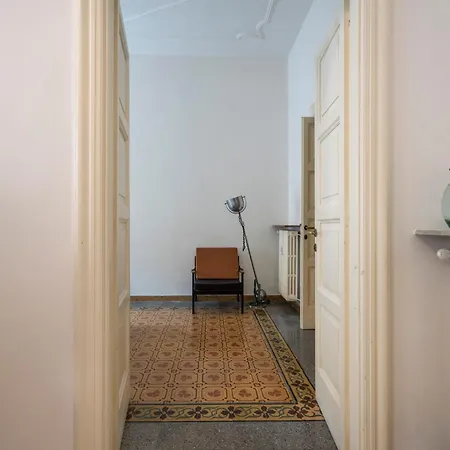 Zaum House, Quartiere Umbertino. 120 Mq Appartamento