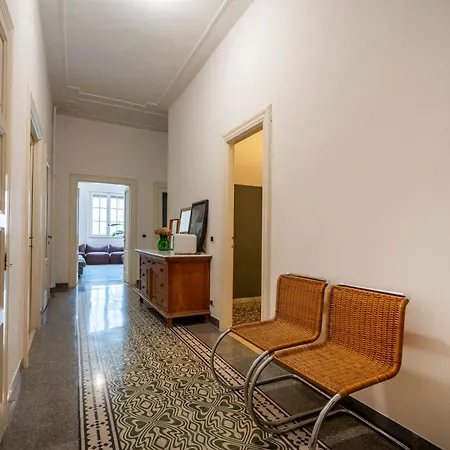 Apartment Zaum House, Quartiere Umbertino. 120 Mq