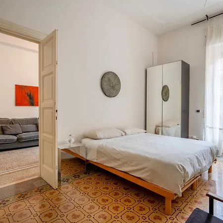 Zaum House, Quartiere Umbertino. 120 Mq