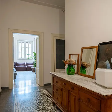 Zaum House, Quartiere Umbertino. 120 Mq 公寓 *