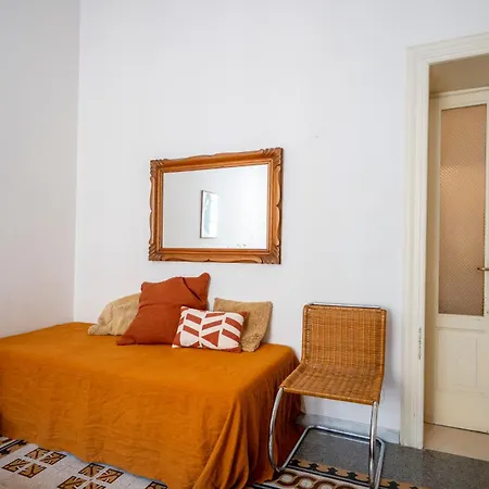 Zaum House, Quartiere Umbertino. 120 Mq Appartamento